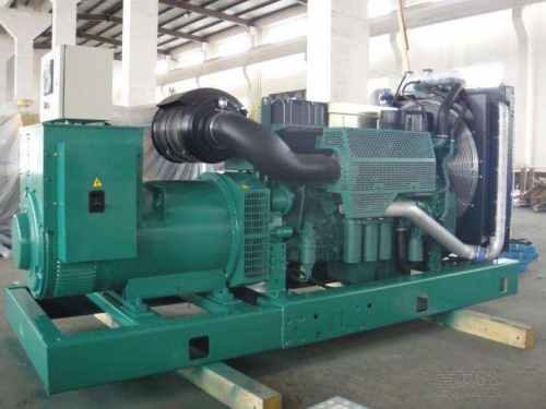 杭锦便携静音：租赁无声发电机组，便携式解决能源需求